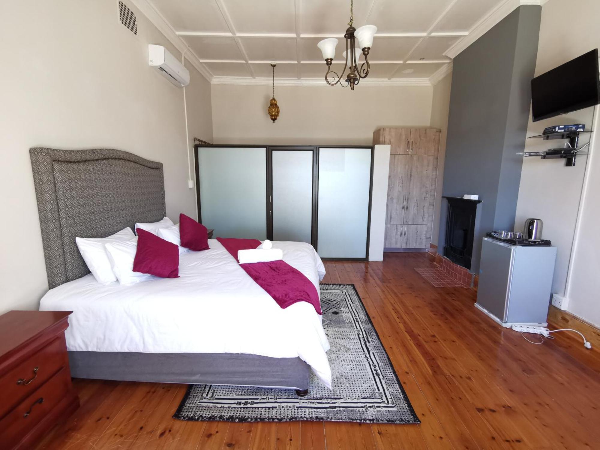 Lucolo Palace B&B Aliwal North Room photo
